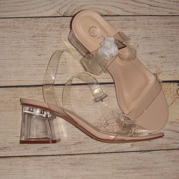 Nasty Gal Shoes - Nasty Gal Clear Lucite Block Clear Strap Sandals US6